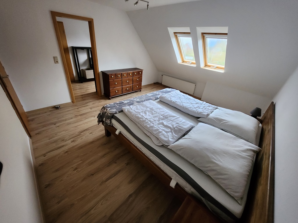 Schlafzimmer OG